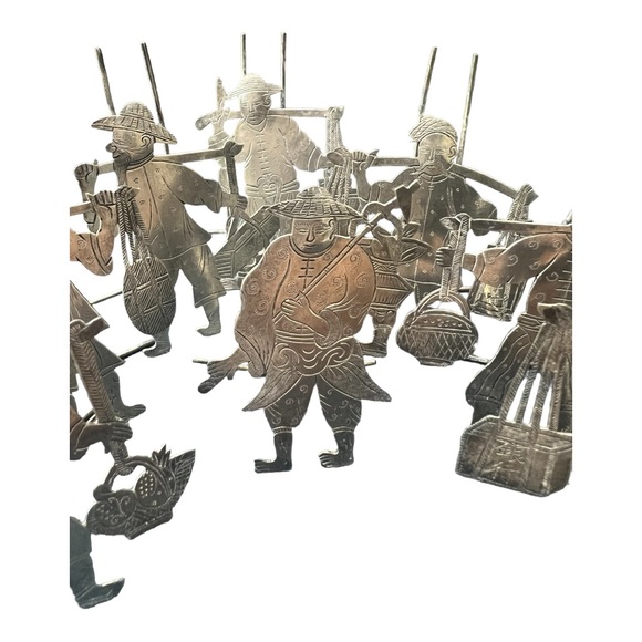 Vintage Chinese, 20th century. Eight figural easel back place card holders - Picture 2 of 12